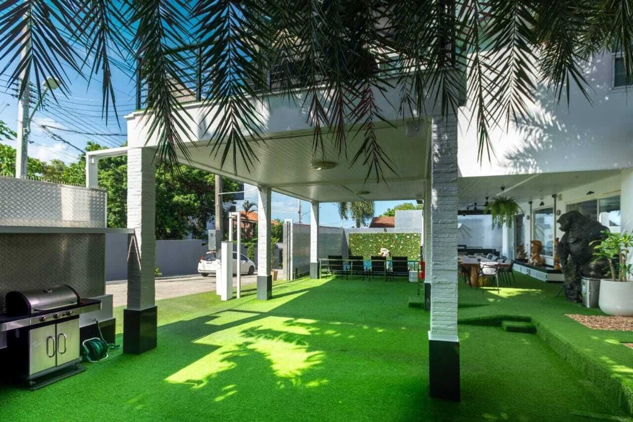 7 bedrooms Villa in Phuket, Thailand No. 75818