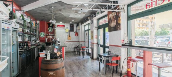 2 rooms Commercial property in Rome, Italy No. 334328 5