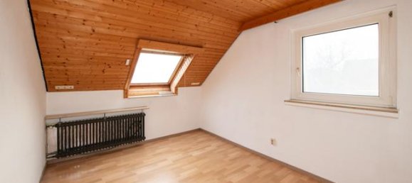 3 bedrooms House in Krefeld, Germany No. 32005 12