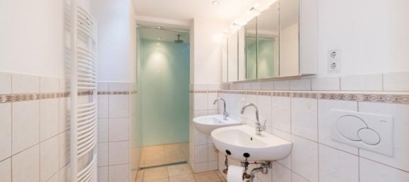 3 bedrooms House in Krefeld, Germany No. 32005 22