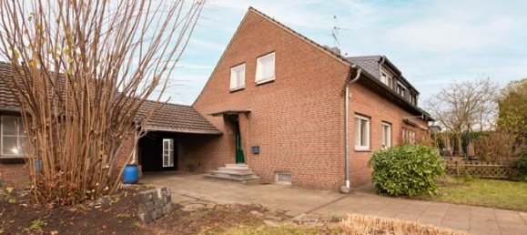 3 bedrooms House in Krefeld, Germany No. 32005 16