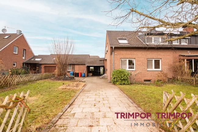 3 bedrooms House in Krefeld, Germany No. 32005