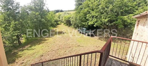 5 rooms House in Montelparo, Italy No. 127365 5