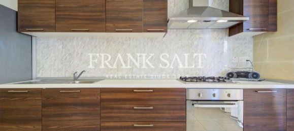 Apartamento de 3 dormitorios en Marsalforn, Malta No. 945 8