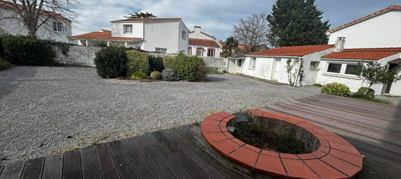 2 bedrooms House in Challans, France No. 299923 17