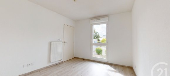 1 bedroom Apartment in Nantes, France No. 279487 3