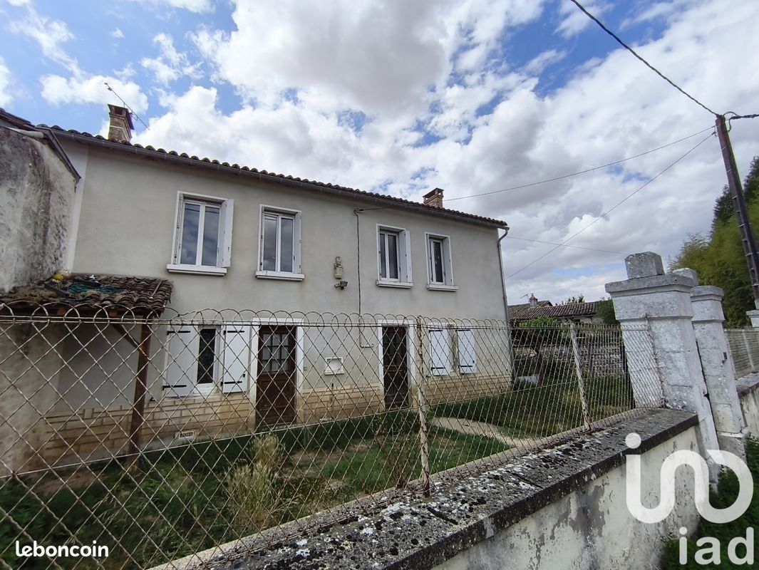 4 chambres Maison à Deux-Sèvres, France No. 340317