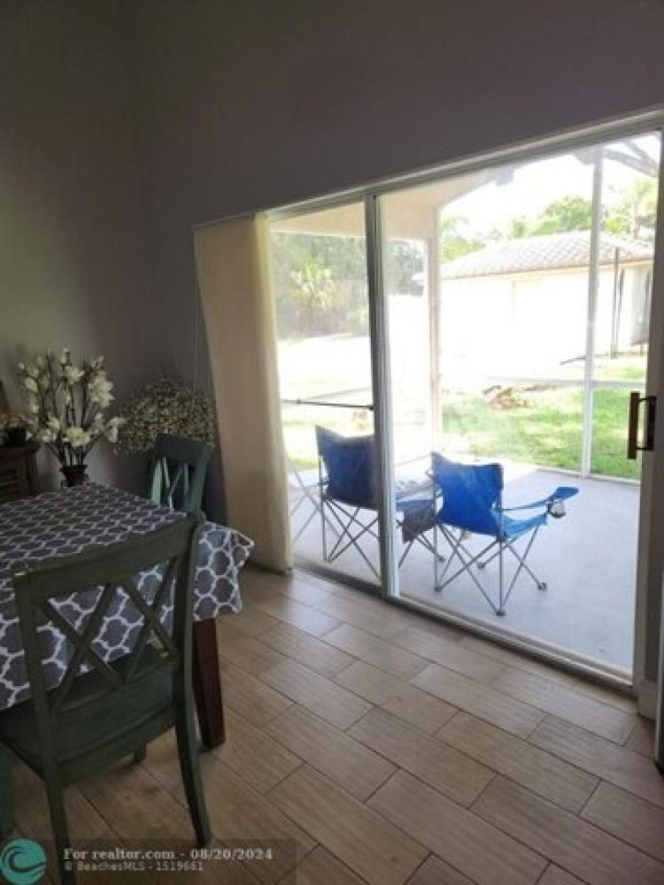 3 bedrooms House in Wellington, USA No. 371369