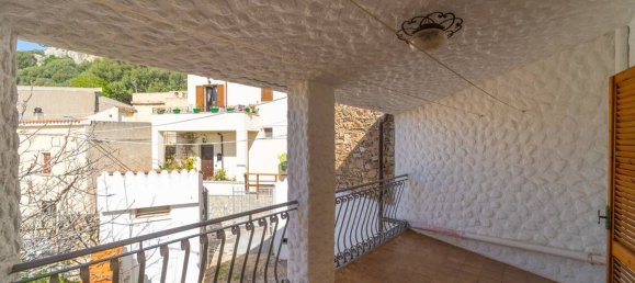 8-Zimmer Haus in Posada, Italy, Nr. 111385 16