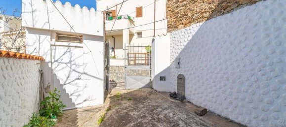 8-Zimmer Haus in Posada, Italy, Nr. 111385 3