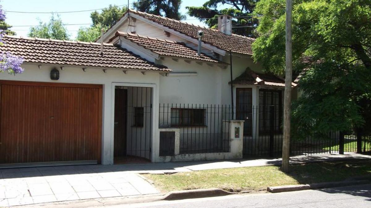 3 Schlafzimmer Haus in Hurlingham, Argentina, Nr. 66553