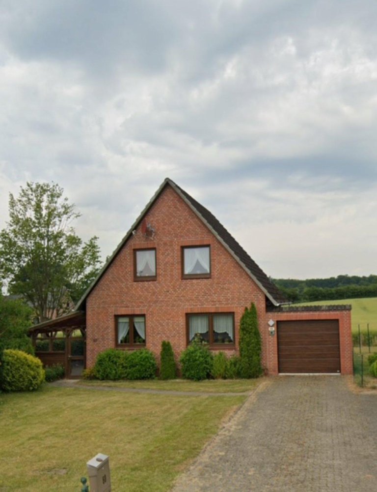 3 bedrooms House in Stormarn, Germany No. 288713