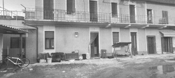 Casa de 2 dormitorios en Cardano al Campo, Italy No. 96424 2