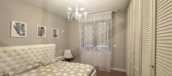 4 rooms Apartment in Casalecchio di Reno, Italy No. 39407 4