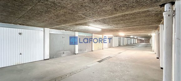 15m² Garage in Melun, France No. 167178 3