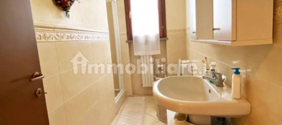 Apartamento de 2 dormitorios en Buggiano, Italy No. 49510 2