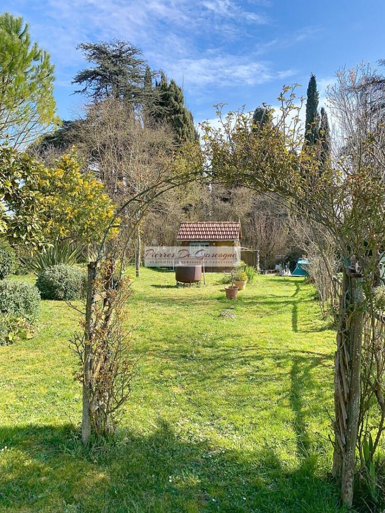 4 غرف نوم منزل في Vic-Fezensac, France رقم 360832