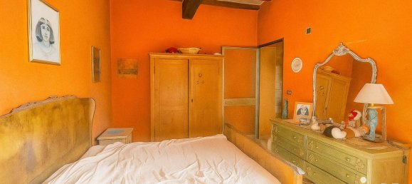 Edificio de 5 habitaciónes en Gazzuolo, Italy No. 378641 7