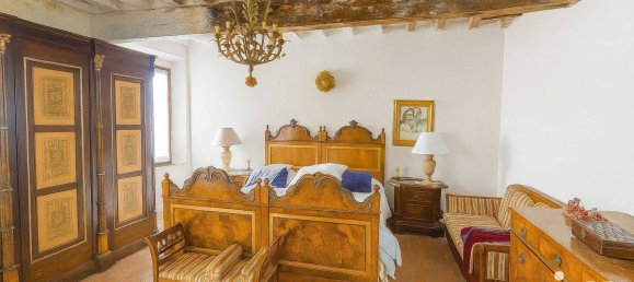 Edificio de 5 habitaciónes en Gazzuolo, Italy No. 378641 4