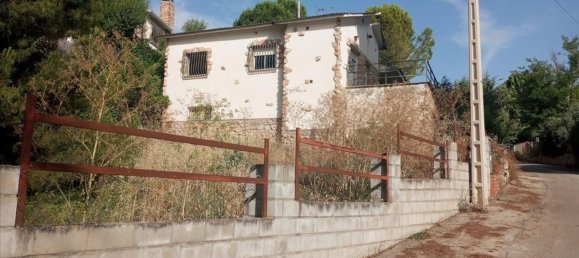 3 bedrooms House in Madrid, Spain No. 134047 2