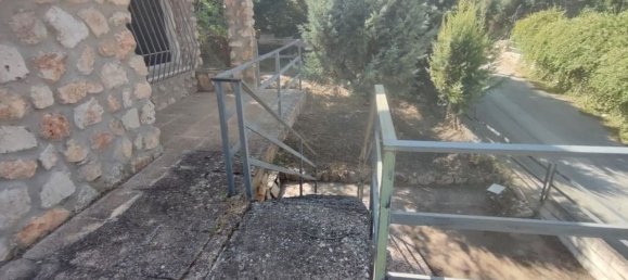 3 bedrooms House in Madrid, Spain No. 134047 6