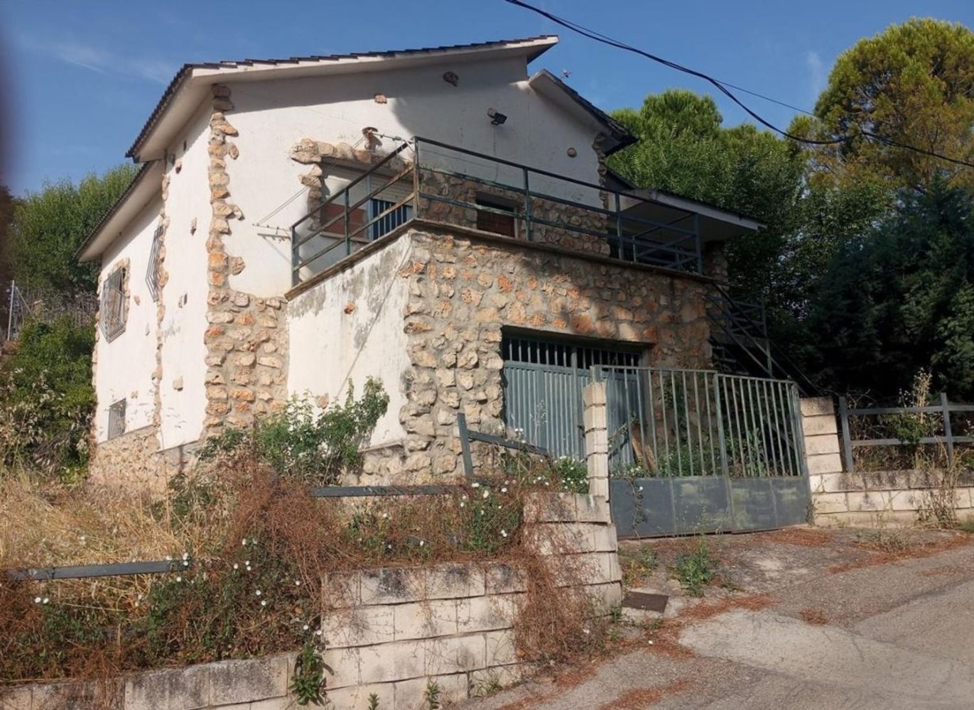 3 bedrooms House in Madrid, Spain No. 134047