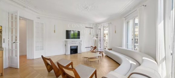 Квартира с 3 спальнями в Париж, Франция № 347362 4