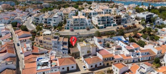 3 Schlafzimmer Villa in Ferragudo, Portugal, Nr. 34320 2