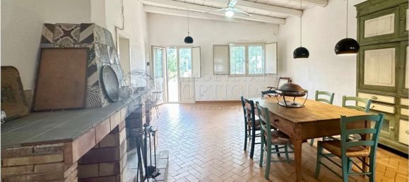 5 rooms Villa in Noto, Italy No. 71714 10