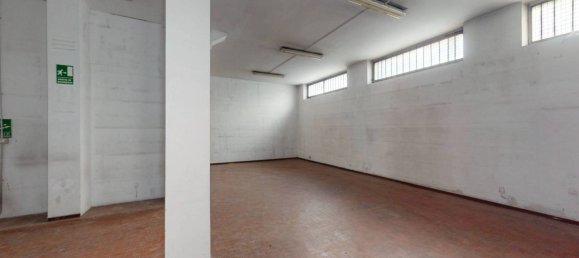 140m² Warehouse in Turin, Italy No. 214619 8