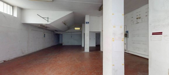 140m² Warehouse in Turin, Italy No. 214619 9