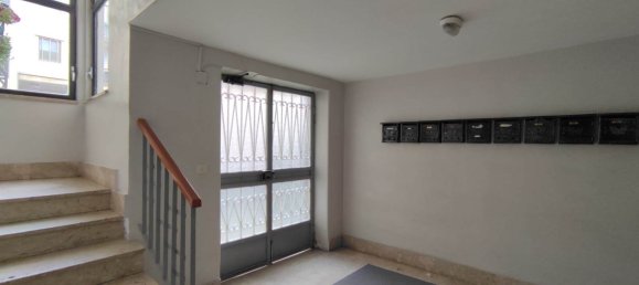 Квартира с 4 спальнями в Ачиреале, Италия № 109973 3