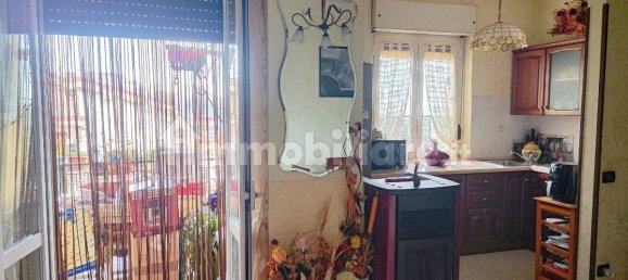 2 Schlafzimmer Wohnung in Toffia, Italy, Nr. 209536 2