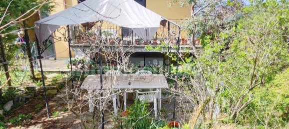 2 Schlafzimmer Wohnung in Toffia, Italy, Nr. 209536 15