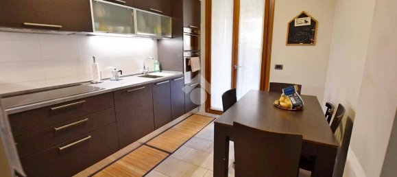 Apartamento de 2 dormitorios en Vignate, Italy No. 161144 13
