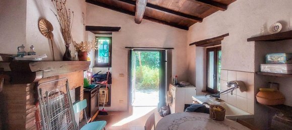 Casa de 8 divisões em Fabbriche di Vergemoli, Italy N.º 112608 10