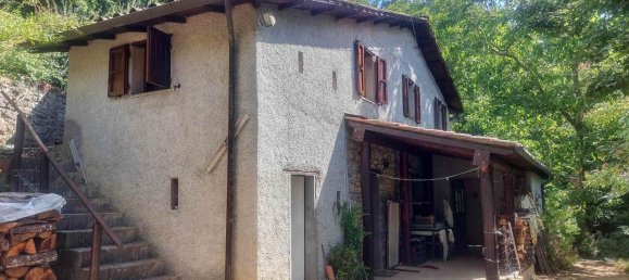 Casa de 8 divisões em Fabbriche di Vergemoli, Italy N.º 112608 20