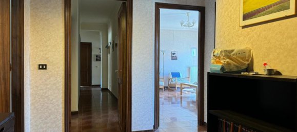 3 bedrooms Apartment in San Lorenzo Nuovo, Italy No. 205297 7