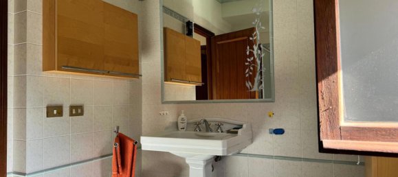 3 bedrooms Apartment in San Lorenzo Nuovo, Italy No. 205297 50