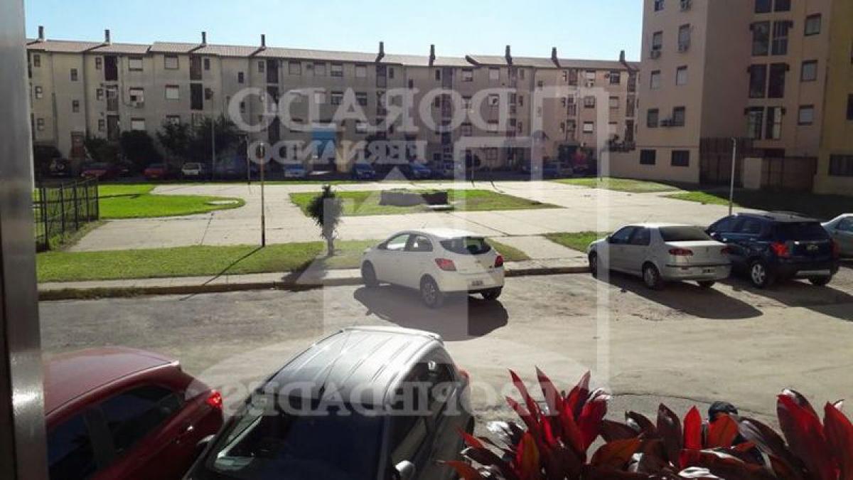 2 bedrooms House in General San Martin, Argentina No. 59511