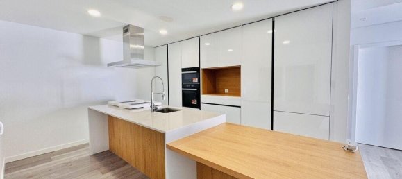 4 bedrooms Townhouse in Corroios, Portugal No. 93588 4