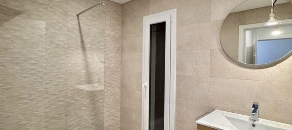 4 bedrooms Townhouse in Corroios, Portugal No. 93588 6