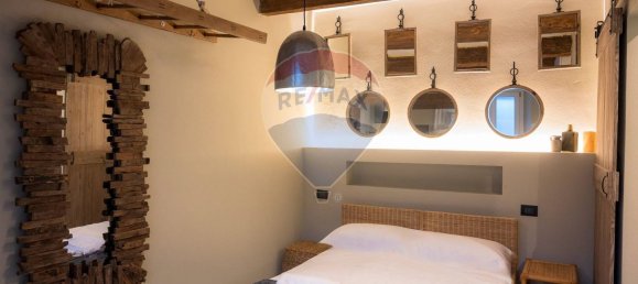 7 bedrooms Apartment in Ferrara, Italy No. 336059 7