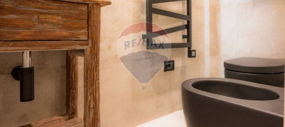 7 bedrooms Apartment in Ferrara, Italy No. 336059 10