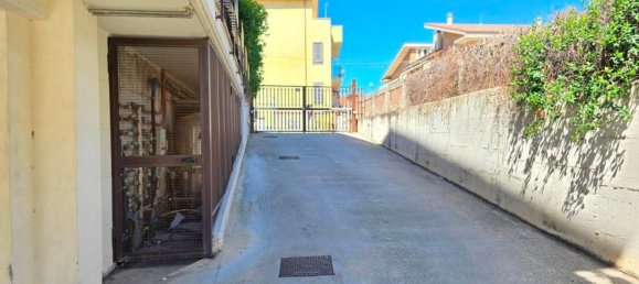 Studio in Marino, Italy No. 300727 17