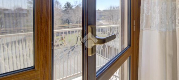 2 غرف نوم شقة في Orbassano, Italy رقم 174942 3