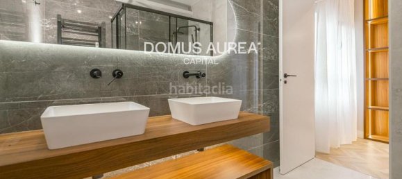 2 bedrooms Apartment in Madrid, Spain No. 125586 6