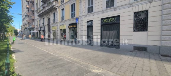 Коммерческая недвижимость с 3 комнатами в Милан, Италия № 314900 4