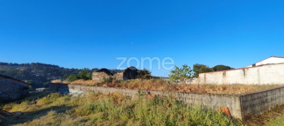  Land in Viseu, Portugal No. 46963 2