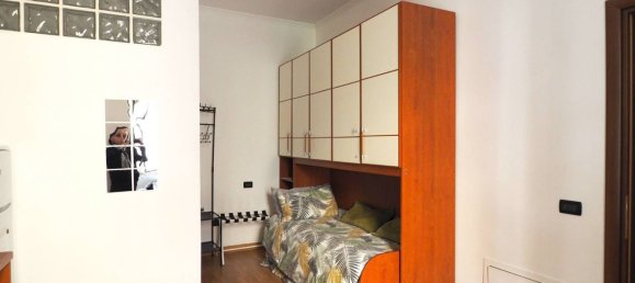 4 rooms Apartment in Rome, Italy No. 16660 13